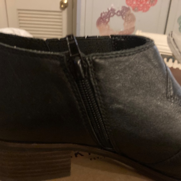 Lucky Brand Kalbah Cow Girl Booties Leather 8 1/2 NEW - Picture 4 of 11